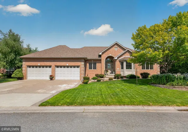 Photo 3 of Single family home for sale at 2418 Tournament Players Cir S, Minneapolis, MN 55449 | MLS# 7112275 | Listing updated on 2026-09-16