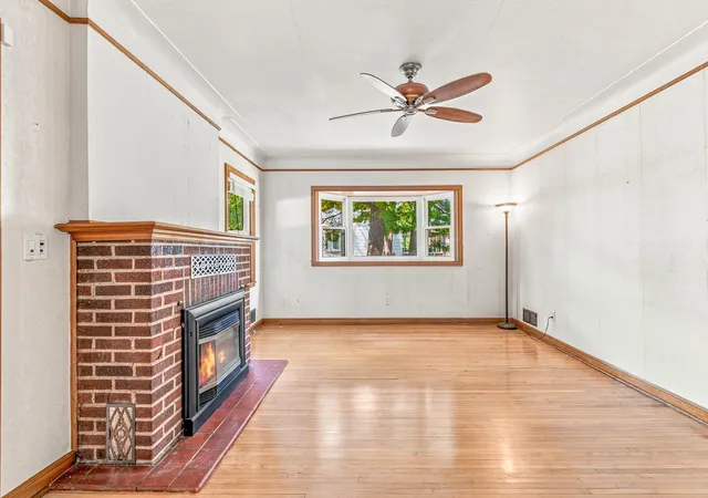 Photo 4 of Single family home for sale at 615 12th Avenue NW, Saint Paul, MN 55112 | MLS# 7112620 | Listing updated on 2026-10-28