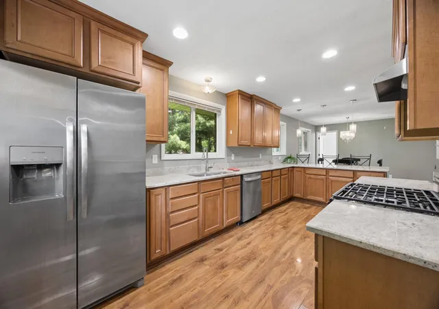 Photo 3 of Single family home for sale at 1425 Orkla Dr, Minneapolis, MN 55427 | MLS# 7113102 | Listing updated on 2026-09-09