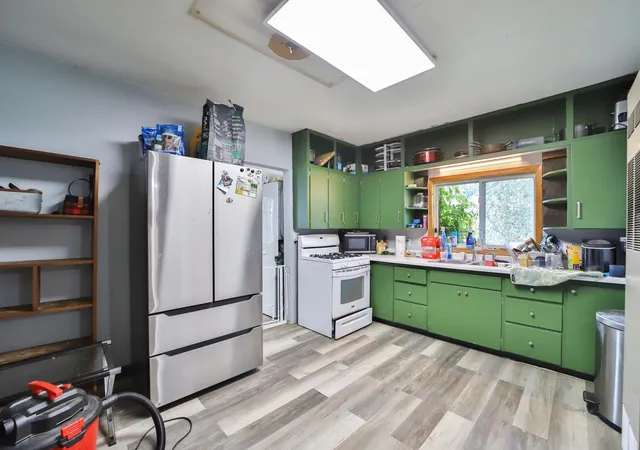 Photo 3 of Single family home for sale at 400 North 4th Ave, Palisade, MN 56469 | MLS# 7113477 | Listing updated on 2026-09-17