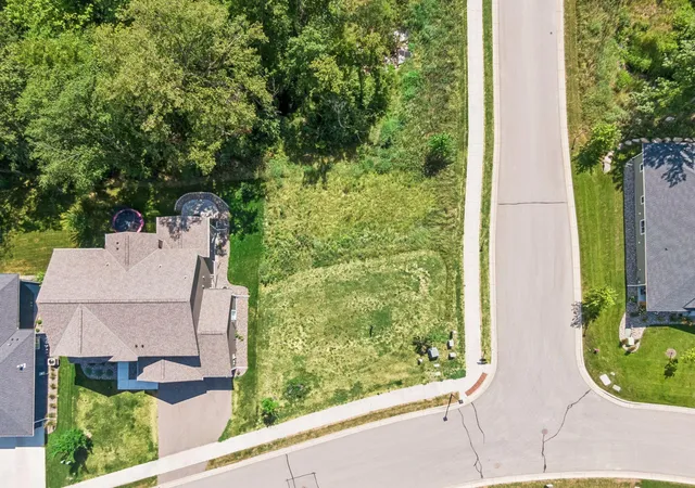 Photo 3 of Single family home for sale at 1949 Woods Point, Waconia, MN 55387 | MLS# 7114136 | Listing updated on 2026-09-09