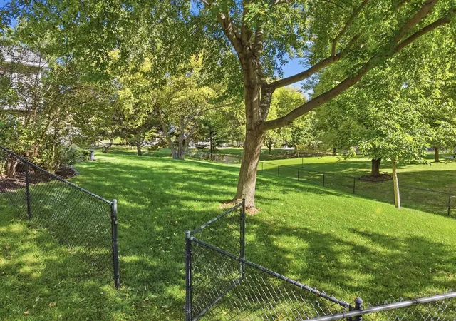 Photo 2 of Single family home for sale at 8659 Quinwood Ln N, Maple Grove, MN 55369 | MLS# 7114571 | Listing updated on 2026-09-19