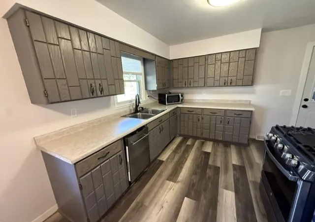Photo 3 of Single family home for sale at 725 6th Street S, Breckenridge, MN 56520 | MLS# 7114737 | Listing updated on 2026-09-16