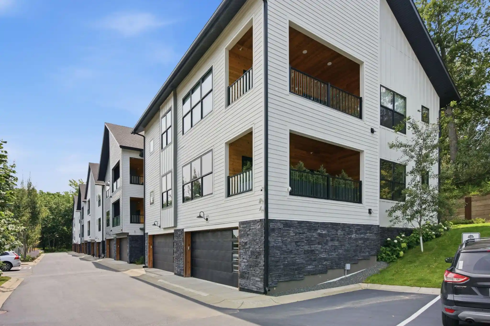Listing Photo 1 - Condo for sale in 5742 Shady Oak Rd S located at 5742 Shady Oak Rd S, Minnetonka, MN 55343 - Unit 5742 Shady Oak Rd S