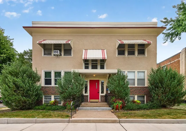 Photo 1 of Condo for sale at 3701 Grand Ave S #3, Minneapolis, MN 55409 | MLS# 7116054 | Listing updated on 2026-09-09