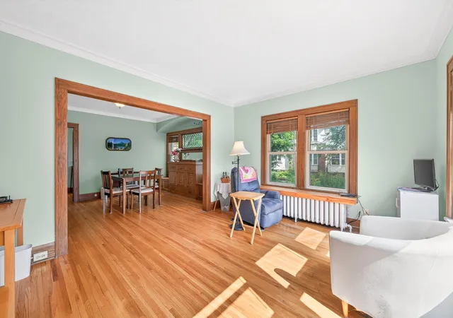 Listing Photo 5 - Condo for sale in building located at 3701 Grand Ave S, Minneapolis, MN 55409 - Unit #3