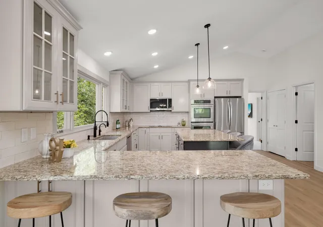 Photo 2 of Single family home for sale at 8350 Amsden Ridge Dr, Minneapolis, MN 55438 | MLS# 7116156 | Listing updated on 2026-09-18