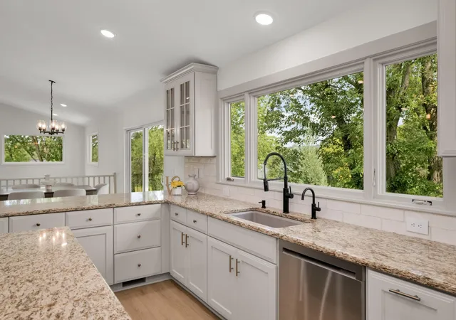 Photo 4 of Single family home for sale at 8350 Amsden Ridge Dr, Minneapolis, MN 55438 | MLS# 7116156 | Listing updated on 2026-09-18