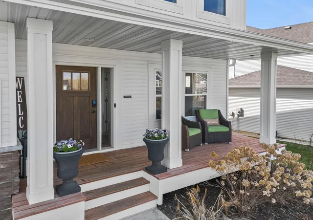 Photo 3 of Sale Pending at 20391 Greengate Ct, Lakeville, MN 55044 | MLS# 7116198 | Listing updated on 2026-09-17