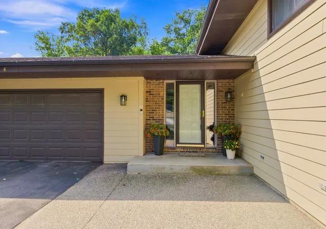 Photo 2 of Single family home for sale at 2056 128th Street W, Rosemount, MN 55068 | MLS# 7117132 | Listing updated on 2026-09-17