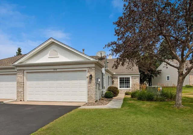 Photo 1 of Sale Pending at 7578 Hinton Park Ave S, Cottage Grove, MN 55016 | MLS# 7117242 | Listing updated on 2026-09-16