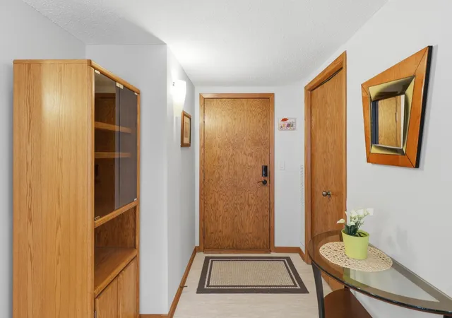 Photo 3 of Condo for sale at 6100 Auto Clb Rd #305, Minneapolis, MN 55438 | MLS# 7117264 | Listing updated on 2026-09-16