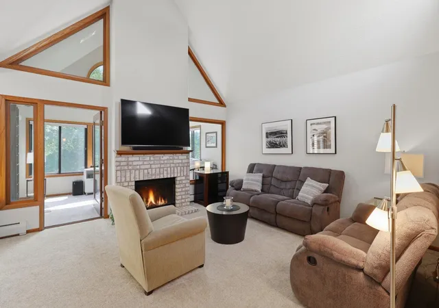 Photo 4 of Condo for sale at 6100 Auto Clb Rd #305, Minneapolis, MN 55438 | MLS# 7117264 | Listing updated on 2026-09-16