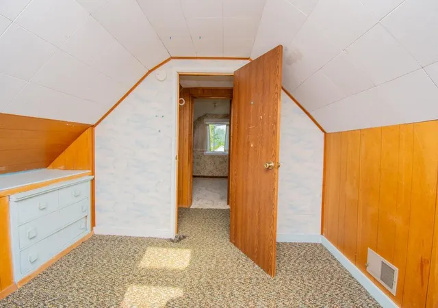 Photo 2 of Single family home for sale at 711 Lincoln Ave Se, Bemidji, MN 56601 | MLS# 7117338 | Listing updated on 2026-09-17