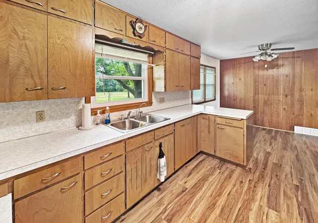 Photo 3 of Single family home for sale at 2420 34th Street, Slayton, MN 56172 | MLS# 7117963 | Listing updated on 2026-09-17