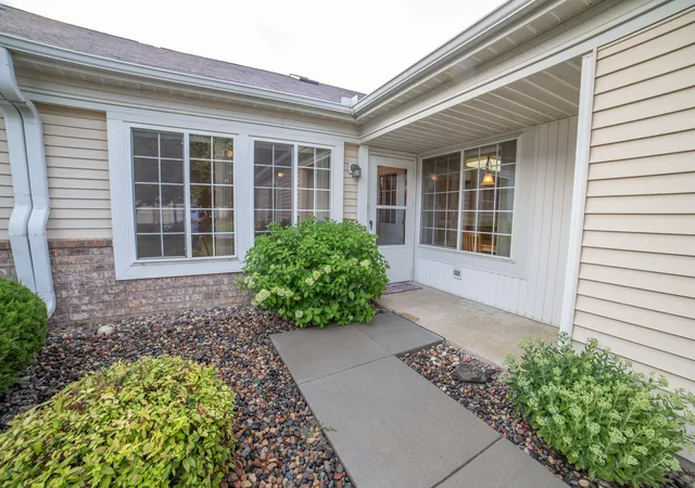 Photo 3 of Sale Pending at 14677 Bloomfield Way, Rosemount, MN 55068 | MLS# 7118544 | Listing updated on 2026-09-16