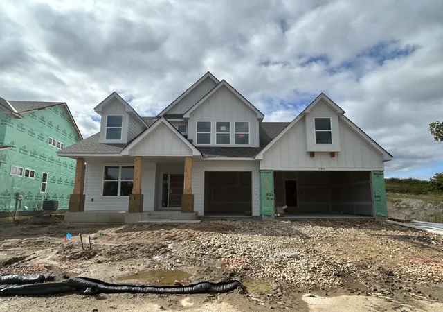 Photo 1 of Single family home for sale at 2560 Rock Elm Rd, Shakopee, MN 55379 | MLS# 7118920 | Listing updated on 2026-09-18