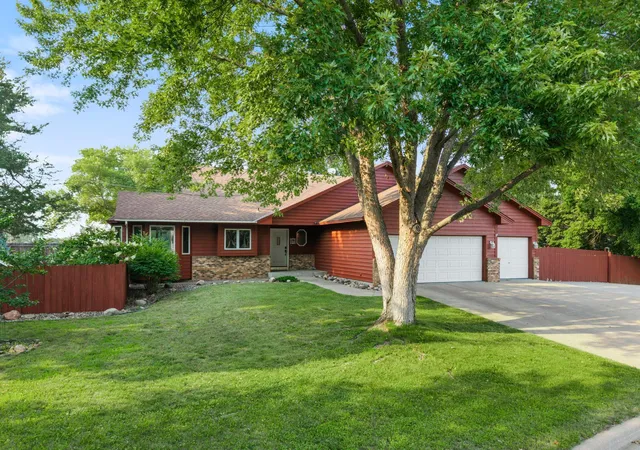 Photo 2 of Single family home for sale at 1820 Slater Ln, Burnsville, MN 55337 | MLS# 7119099 | Listing updated on 2026-09-17