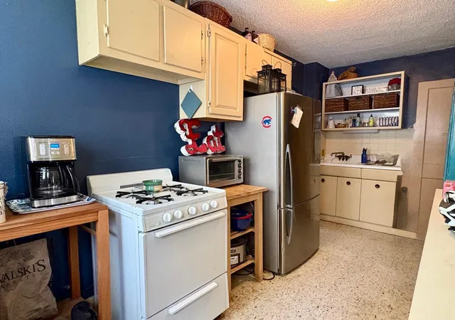 Photo 4 of House for sale at 1693 Randolph Ave, Saint Paul, MN 55105 | MLS# 7119117 | Listing updated on 2026-09-17