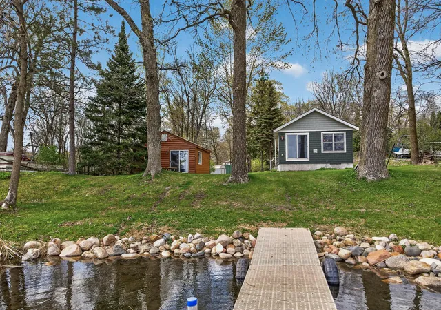 Photo 1 of Single family home for sale at 11056 Hoyer Ave Nw, Annandale, MN 55302 | MLS# 7119500 | Listing updated on 2026-09-17