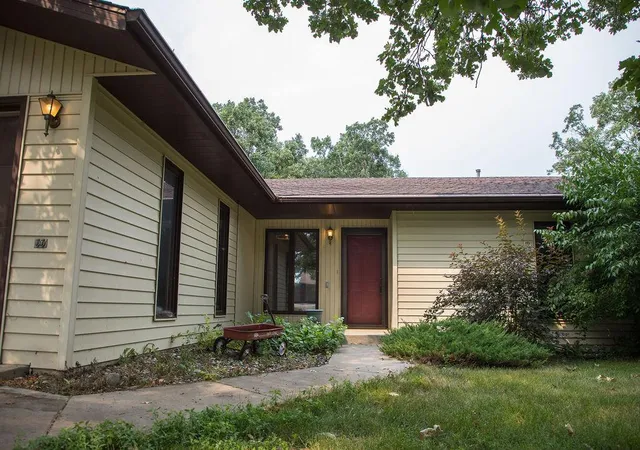 Photo 2 of Single family home for sale at 2415 12th Avenue Sw, Devils Lake, ND 58301 | MLS# 7119688 | Listing updated on 2026-10-27