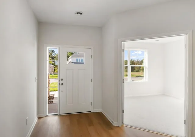Photo 3 of Single family home for sale at 10647 Mississippi Dunes Trl S, Cottage Grove, MN 55016 | MLS# 7119892 | Listing updated on 2026-10-05