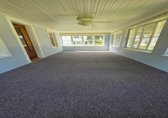 Photo 3 of Single family home for sale at 111 W Cabot St, Le Roy, MN 55951 | MLS# 7119983 | Listing updated on 2026-09-18