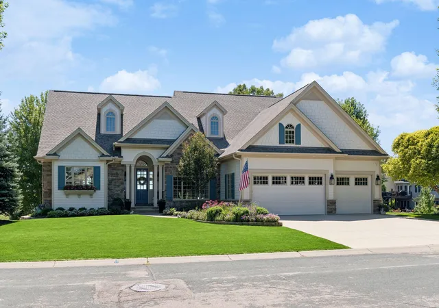 Photo 3 of Sale Pending at 2185 Gallery Ct, Victoria, MN 55386 | MLS# 7120586 | Listing updated on 2026-09-16