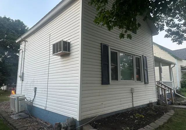 Photo 4 of Single family home for sale at 203 3rd Street SW, Stewartville, MN 55976 | MLS# 7120947 | Listing updated on 2026-09-17