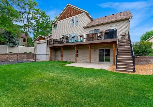 Photo 2 of Single family home for sale at 600 Topaz Ln, Hudson, WI 54016 | MLS# 7121111 | Listing updated on 2026-09-12