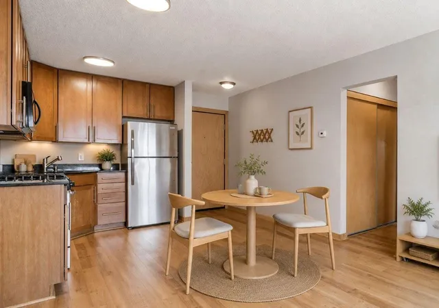 Photo 3 of Condo for sale at 2532 1st Avenue S #S301, Minneapolis, MN 55404 | MLS# 7121358 | Listing updated on 2026-09-17
