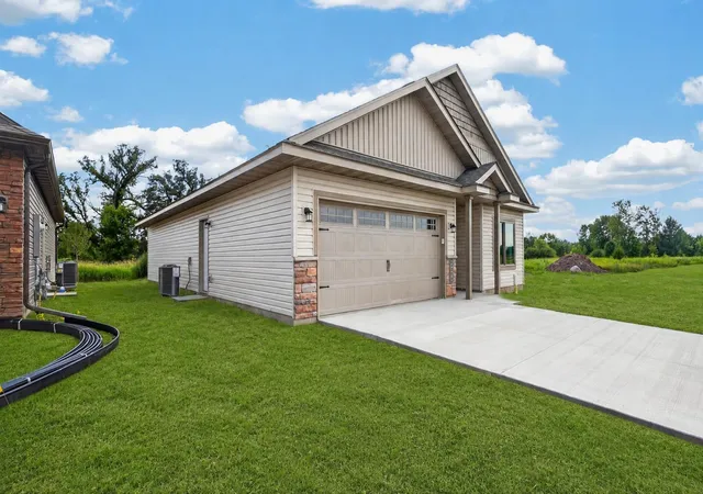 Photo 2 of Single family home for sale at 2210 Bunker Blvd, Rush City, MN 55069 | MLS# 7122204 | Listing updated on 2026-09-22