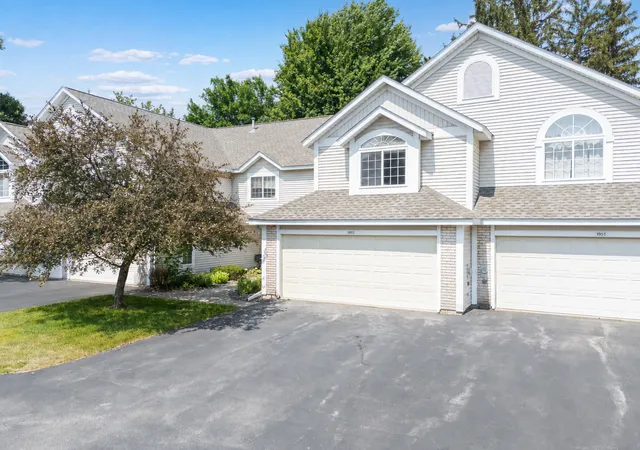 Photo 1 of Sale Pending at 1953 Waterford Pl Sw, Rochester, MN 55902 | MLS# 7122206 | Listing updated on 2026-09-09