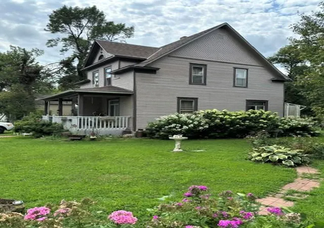 Photo 3 of Single family home for sale at 412 S 4th Street, Milan, MN 56262 | MLS# 7122262 | Listing updated on 2026-09-17