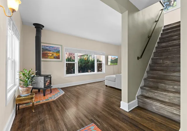 Photo 3 of Sale Pending at 15 Sheridan Ave S, Minneapolis, MN 55405 | MLS# 7122361 | Listing updated on 2026-09-23