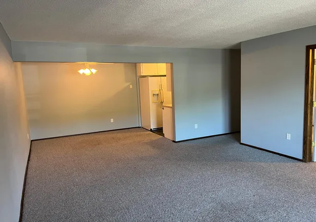 Photo 3 of Condo for sale at 4371 Wilshire Blvd #305, Mound, MN 55364 | MLS# 7122693 | Listing updated on 2026-10-04