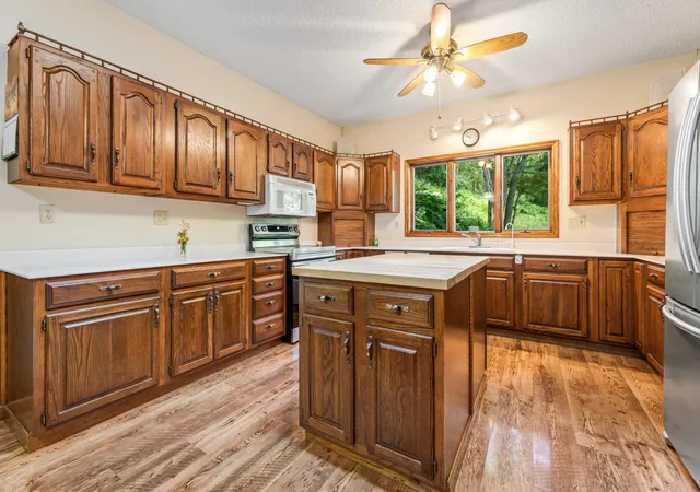 Photo 4 of Single family home for sale at 24334 County Rd 9, Winona, MN 55987 | MLS# 7122835 | Listing updated on 2026-09-18