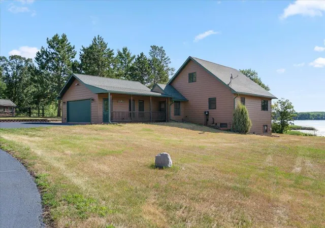 Single family home for sale at 21264 Fair Oaks Dr, Nevis, MN 56467 | MLS# 7123159