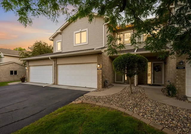 Photo 2 of Single family home for sale at 7333 Bolton Way, Inver Grove Heights, MN 55076 | MLS# 7123799 | Listing updated on 2026-09-17