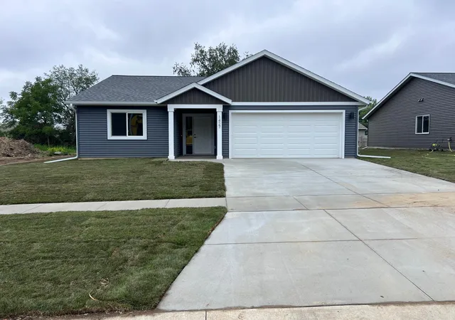 Photo 1 of Single family home for sale at 1427 Sunrise Ave Se, Rochester, MN 55904 | MLS# 7123882 | Listing updated on 2026-09-09