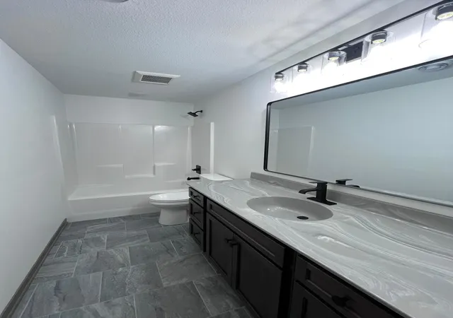 Photo 3 of Single family home for sale at 1427 Sunrise Ave Se, Rochester, MN 55904 | MLS# 7123882 | Listing updated on 2026-09-09