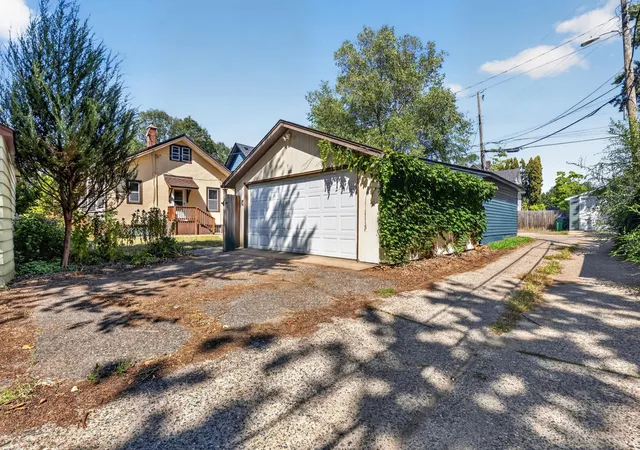 Photo 2 of Single family home for sale at 3815 20th Avenue S, Minneapolis, MN 55407 | MLS# 7124441 | Listing updated on 2026-09-16