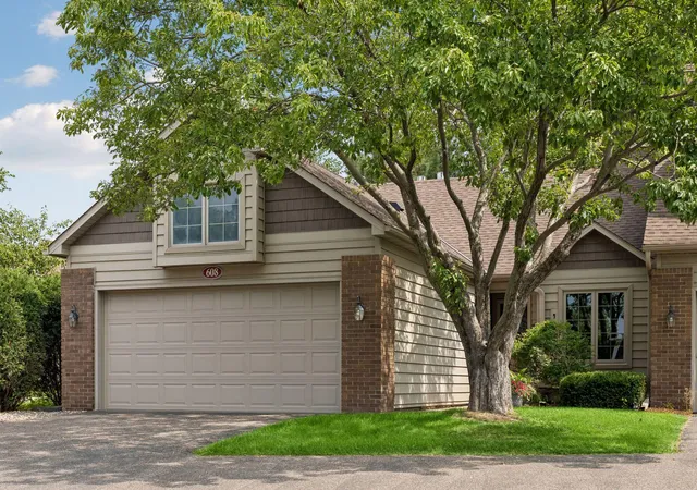 Photo 1 of Sale Pending at 608 Sullivan Dr Ne, Columbia Heights, MN 55421 | MLS# 7124558 | Listing updated on 2026-09-30