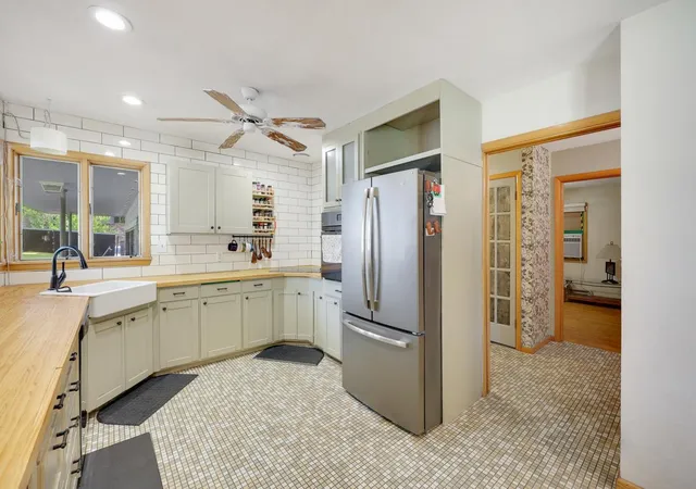 Photo 3 of Single family home for sale at 505 4th St S, Princeton, MN 55371 | MLS# 7124747 | Listing updated on 2026-09-18