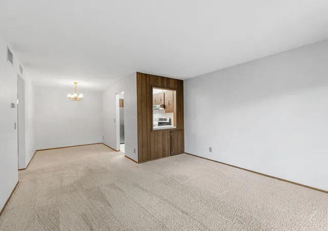Photo 3 of Condo for sale at 4120 Parklawn Ave #220, Minneapolis, MN 55435 | MLS# 7124801 | Listing updated on 2026-09-18