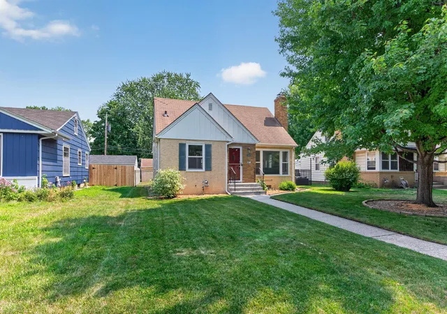Photo 3 of Sale Pending at 5721 15th Avenue S, Minneapolis, MN 55417 | MLS# 7125614 | Listing updated on 2026-09-25