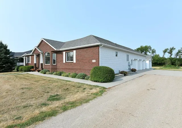 Photo 2 of Single family home for sale at 520 2nd Avenue S, Kindred, ND 58051 | MLS# 7125819 | Listing updated on 2026-09-17