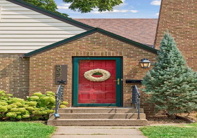 Photo 3 of Single family home for sale at 2947 Quentin Ave, Minneapolis, MN 55416 | MLS# 7125989 | Listing updated on 2026-09-18