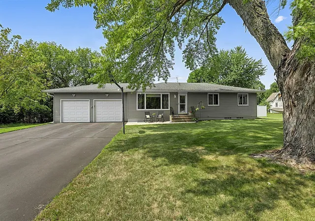 Photo 1 of Sale Pending at 3025 Aadland Ave Ne, Buffalo, MN 55313 | MLS# 7126402 | Listing updated on 2026-09-17