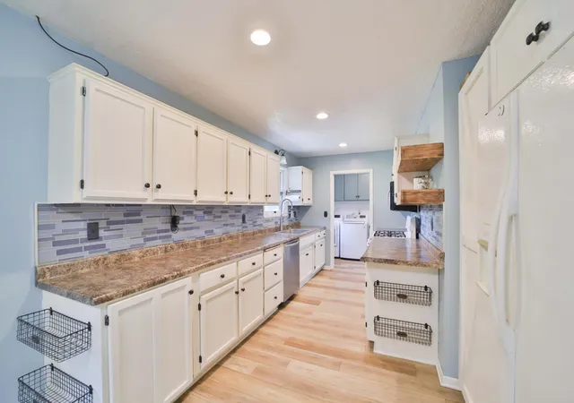 Photo 3 of Sale Pending at 21381 Pike Ave, Aitkin, MN 56431 | MLS# 7126805 | Listing updated on 2026-09-17